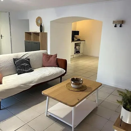 St-etienne-des-sorts アパート